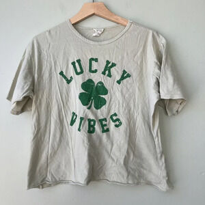 Lucky Vibes T-Shirt Green Shamrock Graphic Medium‎